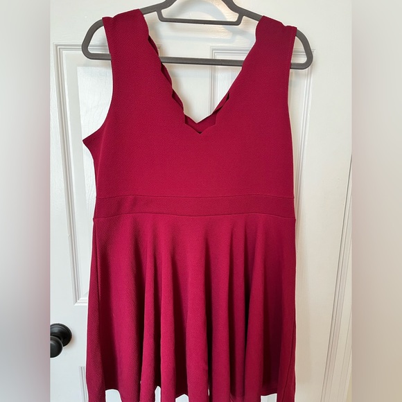 Boohoo red dress (US 14) - Picture 4 of 4